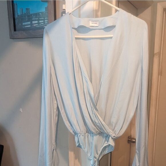 I AM STUDIO Sky Blue Long Sleeve Bodysuit SIZE S - Picture 2 of 7